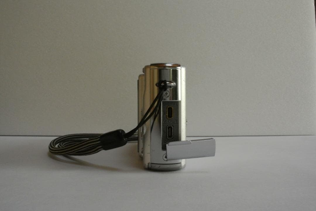 【動作確認済】LUMIX DMC-FX2 純正充電器付 オールドコンデジ レトロ