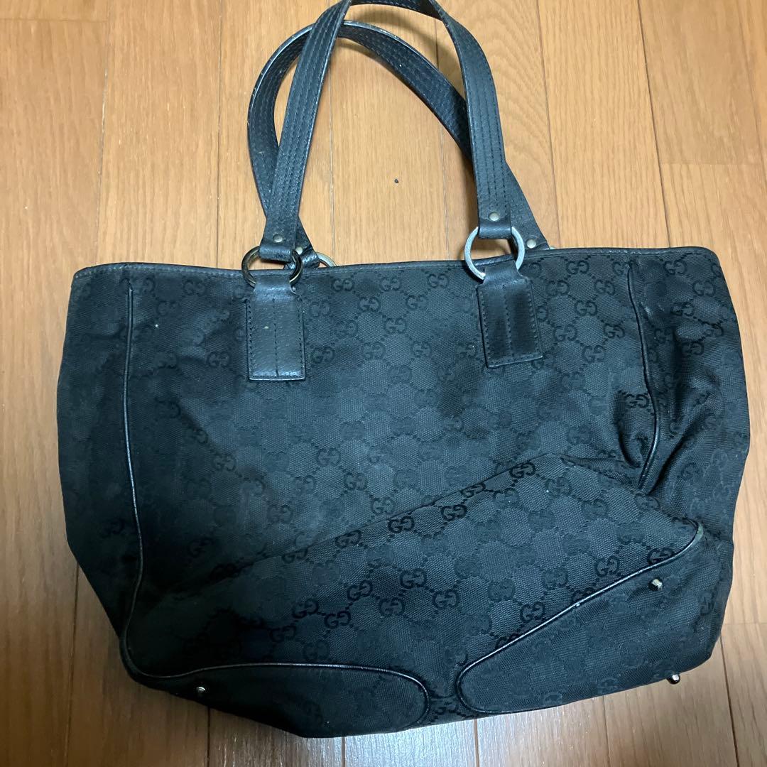 Gucci ブラック ハンドバッグ
