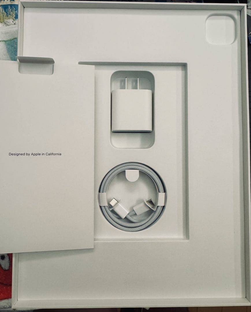 iPad Pro 第6世代　12.9インチ 128GB シルバー