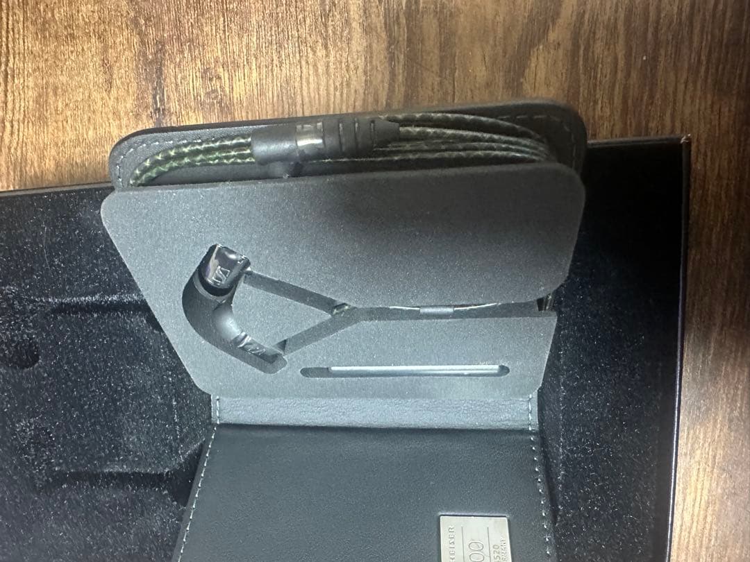 カ*ル様 Sennheiser IE 800 イヤホンゼンハイザー