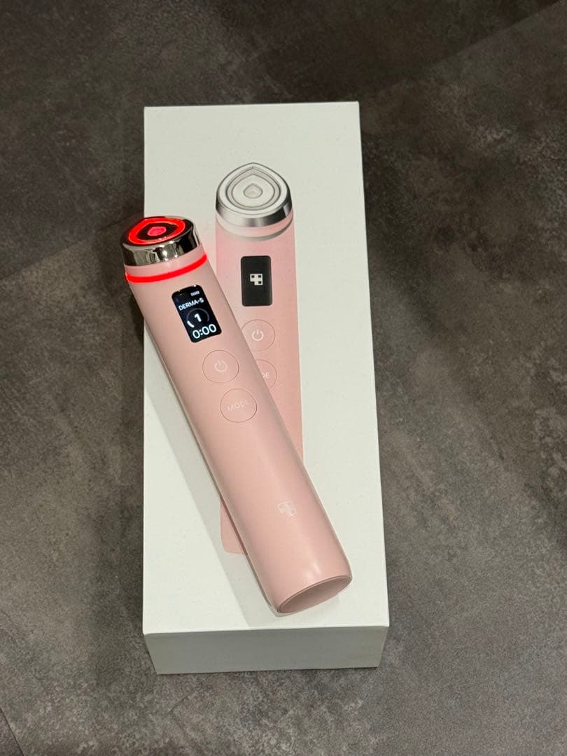 medicube AGE-Rブースタープロ ピンク(1月1日〜4日発送不可です)