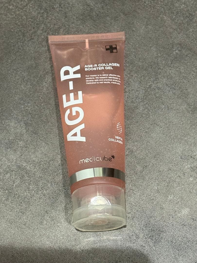 medicube AGE-Rブースタープロ ピンク(1月1日〜4日発送不可です)