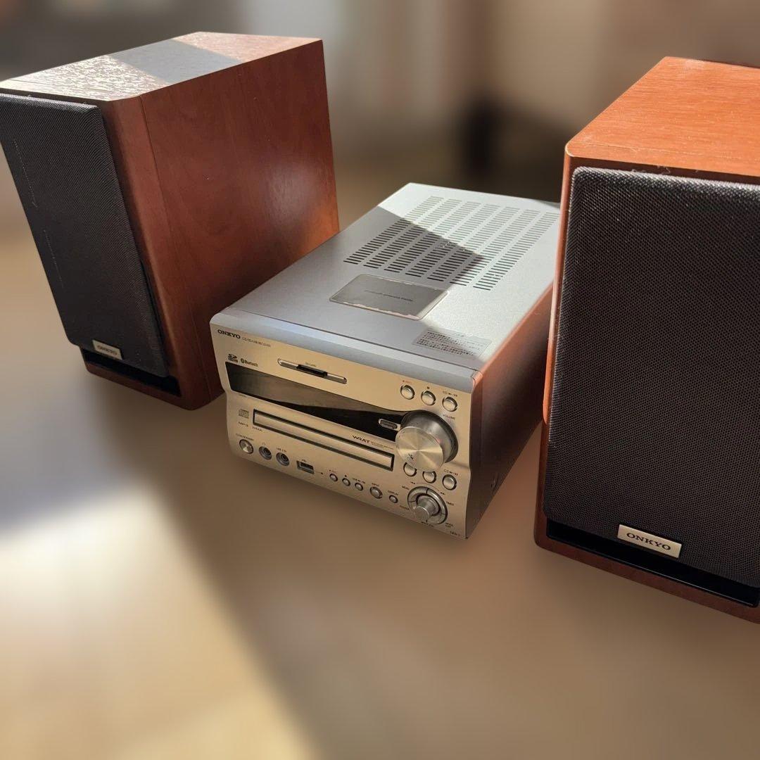 【大幅値下げ】ONKYO NFR-7 ミニコンポ　スピーカー付き　CDプレイヤー