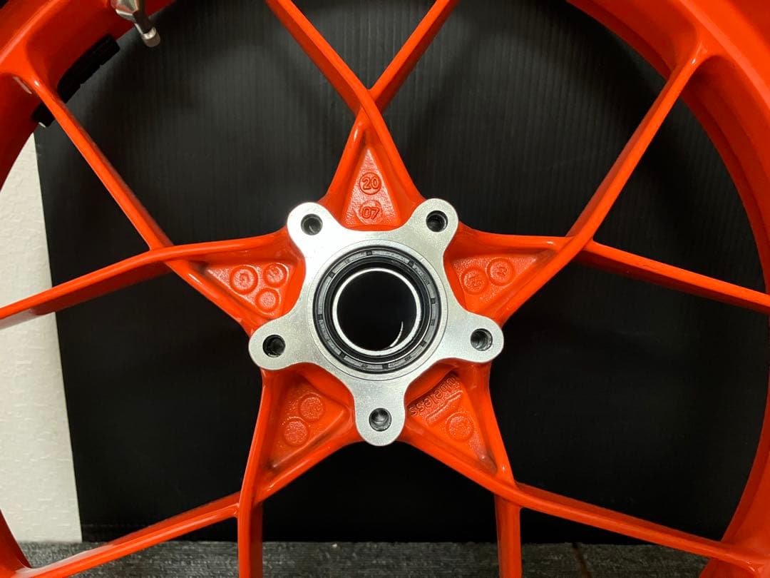 1290 Super Duke KTM 純正ホイール