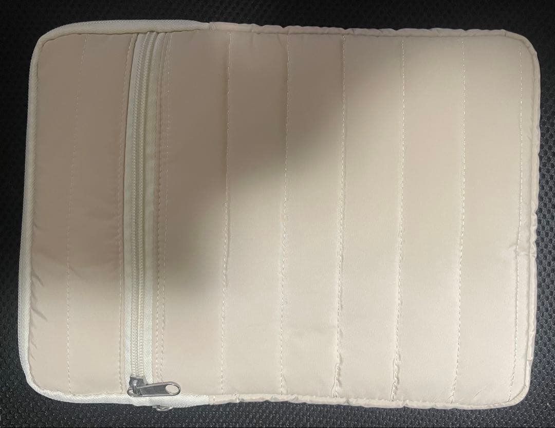 【中古・極美品】　Wacom MovinkPad 11 本体　＋本体が入るポーチ