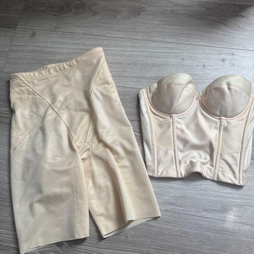 D7O FOUR SIS &Co.ブライダルインナー