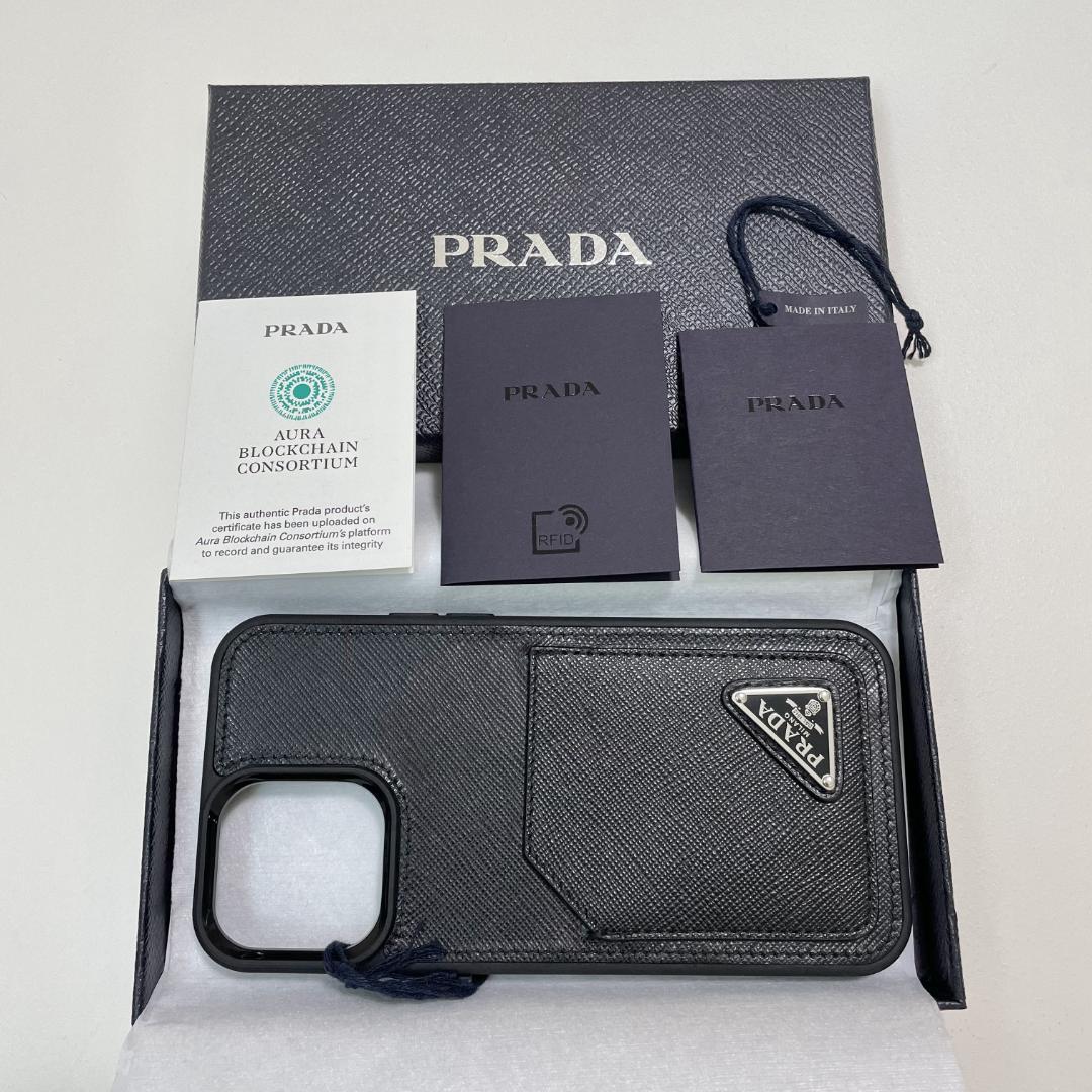 PRADA プラダ iPhone13 Pro Max ケース スマホケース 黒