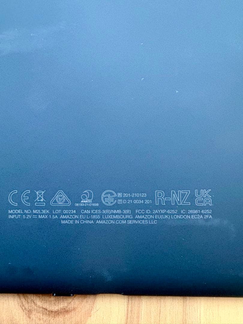 Kindle Paperwhite 第11世代 16GB 箱、充電ケーブル付き