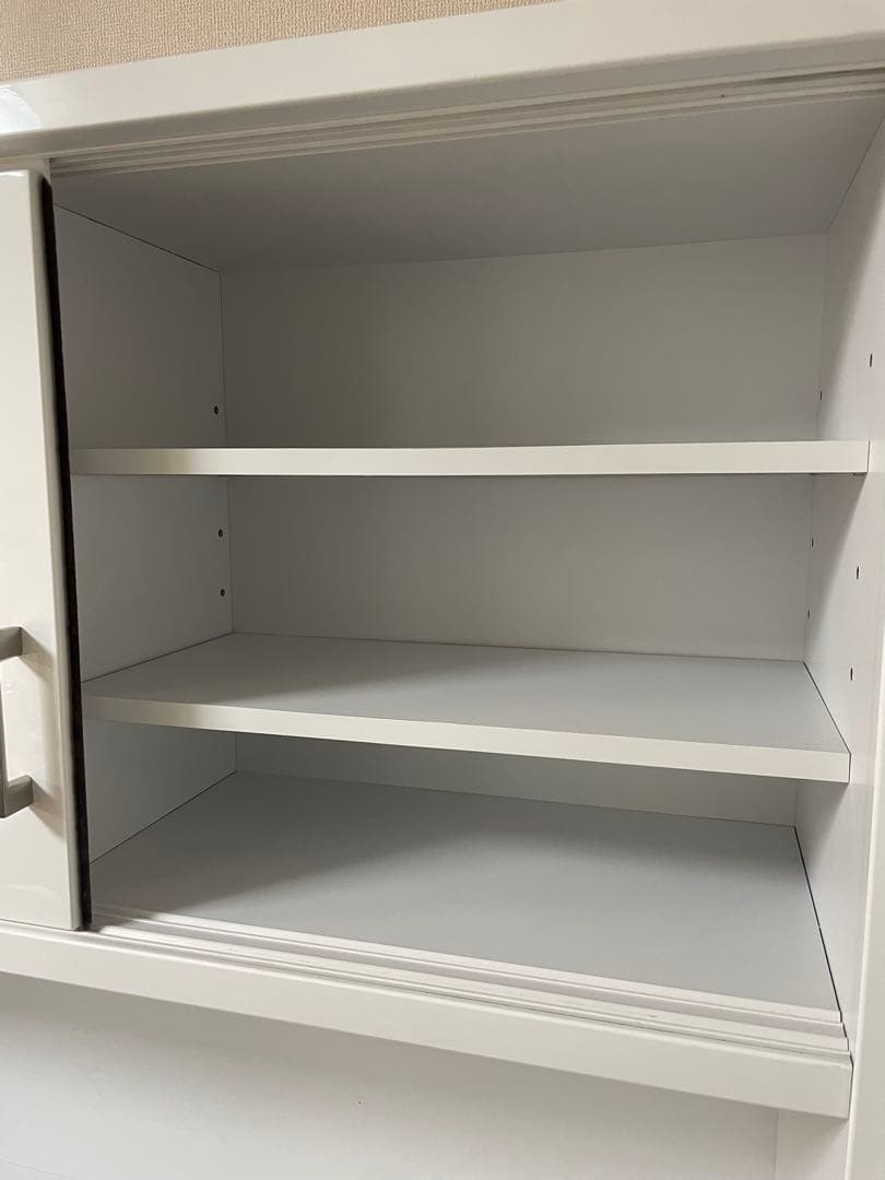 【ひだか】木製食器棚 ガラス扉付き　ブラック×ホワイト