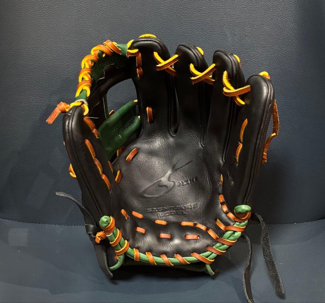 【匿名配送】ナイキ　岩村モデル　内野用　オーダー風カスタム