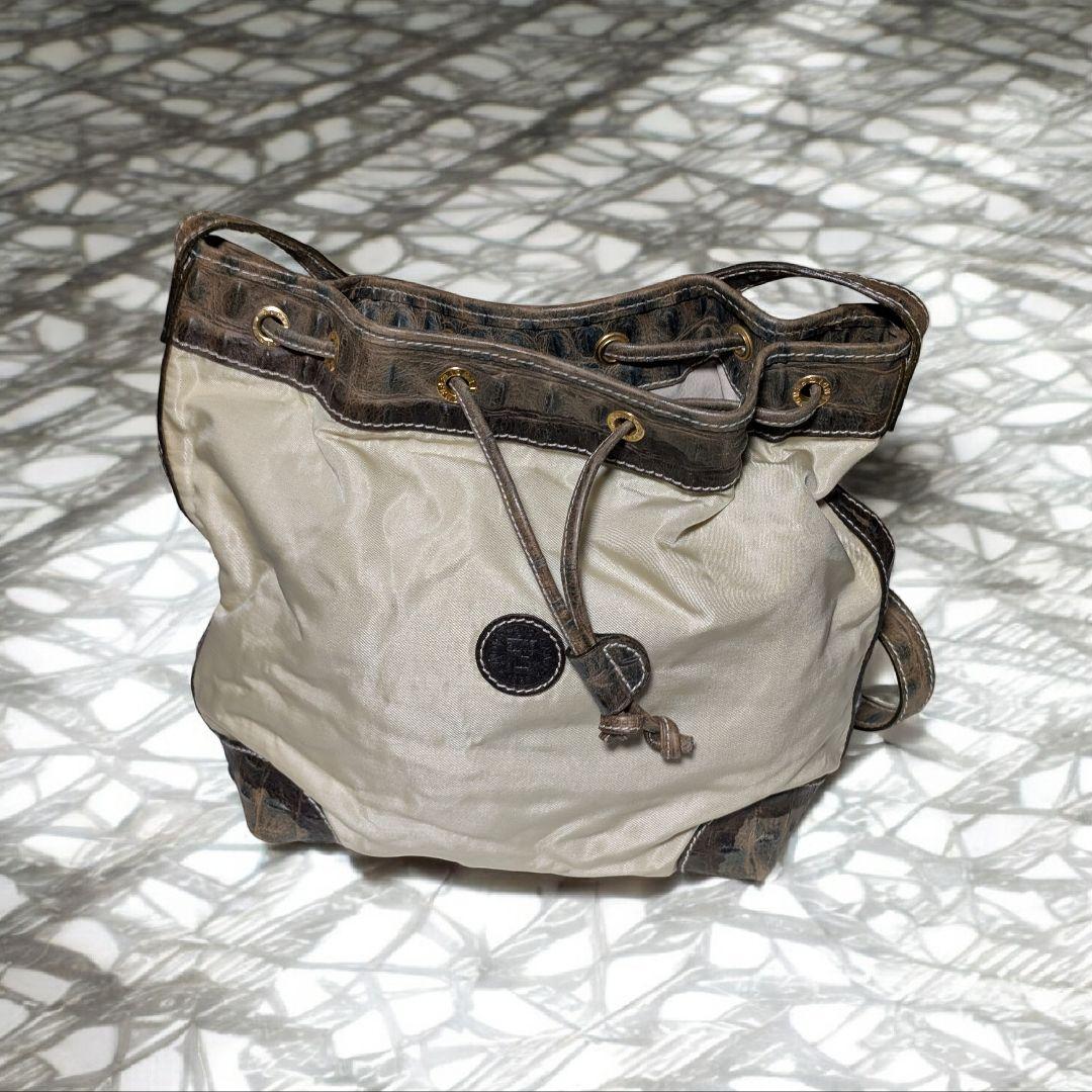 フェンディ FENDI 巾着 バケットバッグ クロコ型押し ヴィンテージ 正規品