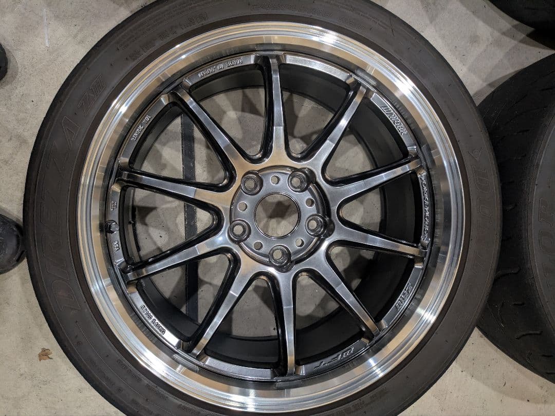 ワーク　ZR10 18インチ　8.5j