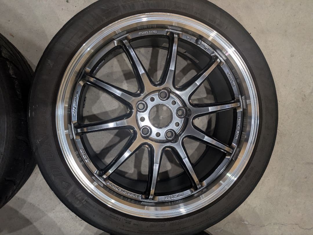 ワーク　ZR10 18インチ　8.5j