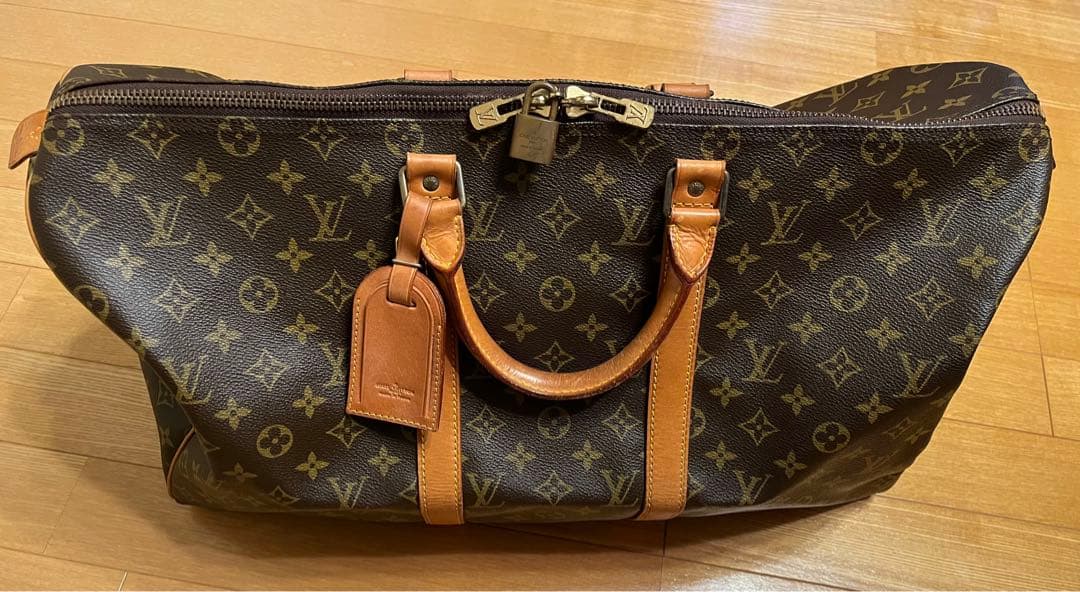 【直営店購入】“旅行にプレゼントに”美品ルイヴィトン　モノグラム キーポル50