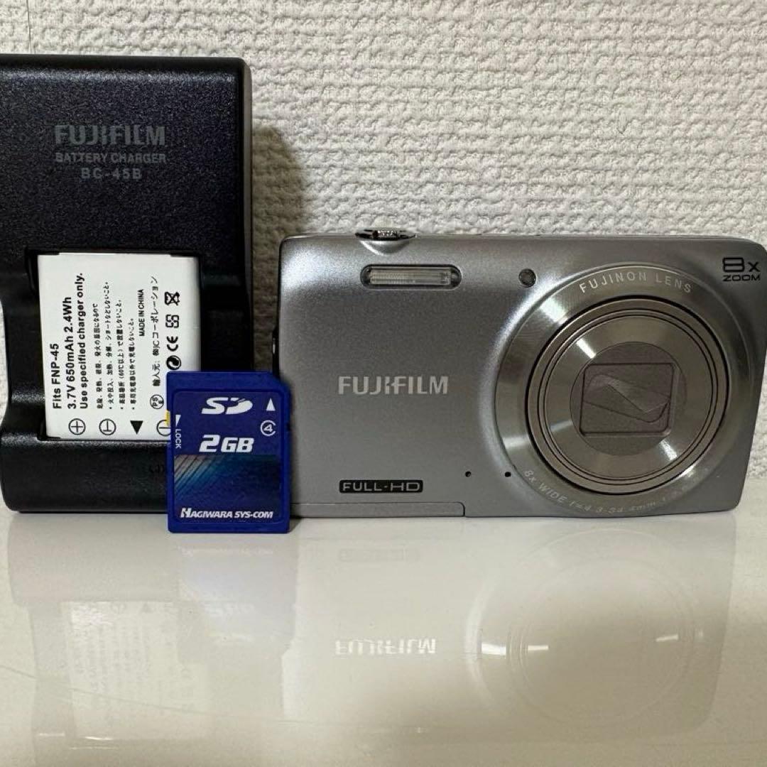 【美品・動作確認済】FUJIFILM FINEPIX JZ700