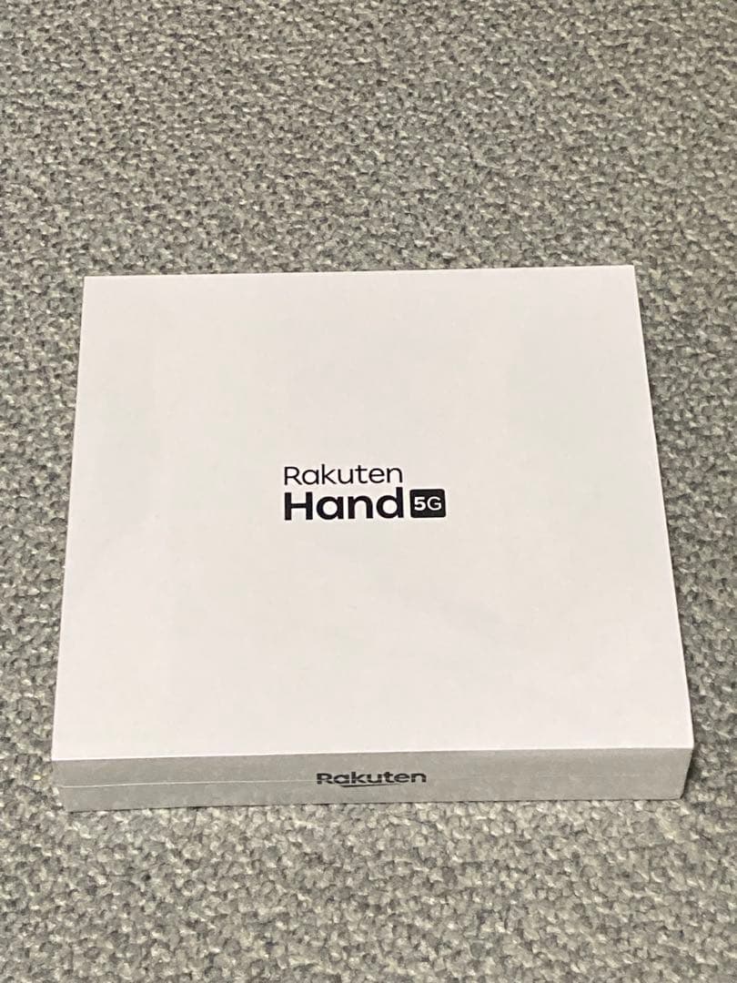 Rakuten Hand 5G P780 レッド