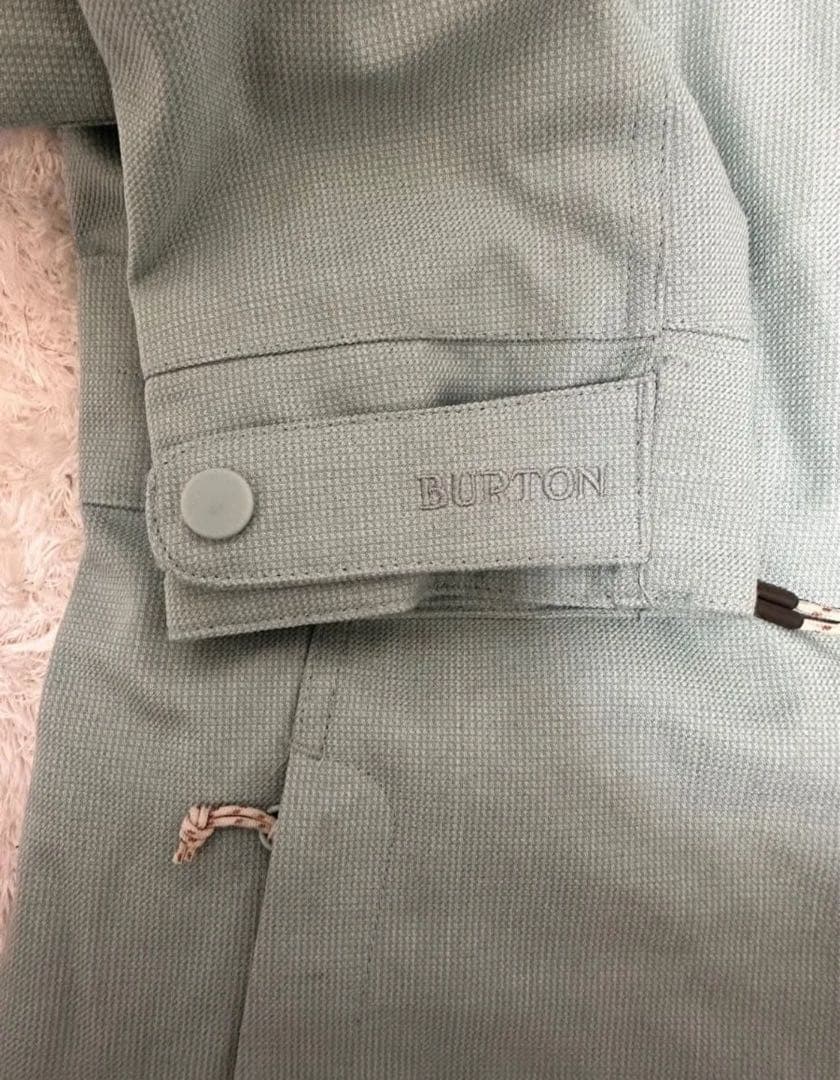 Burton バートン　スノーボードウェア　ジャケット スノボウェア