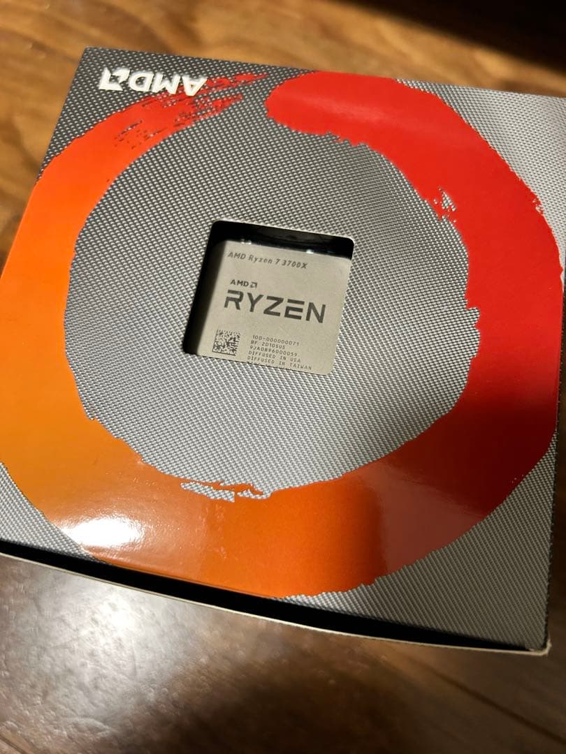 AMD Ryzen 7 3700X CPU 箱・付属クーラー付き
