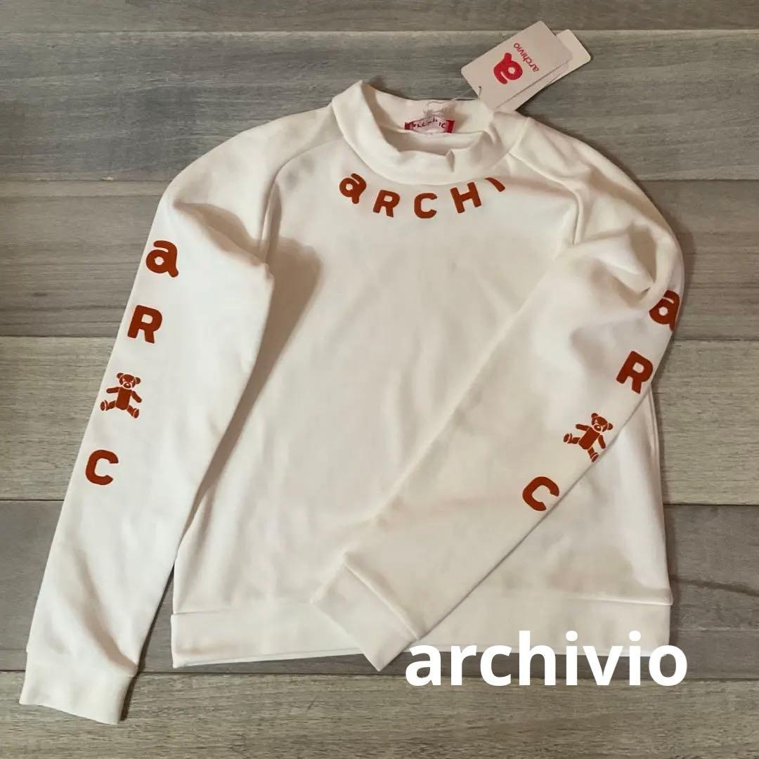 新品archivio アーチロゴホワイト ハイネックプルオーバー38