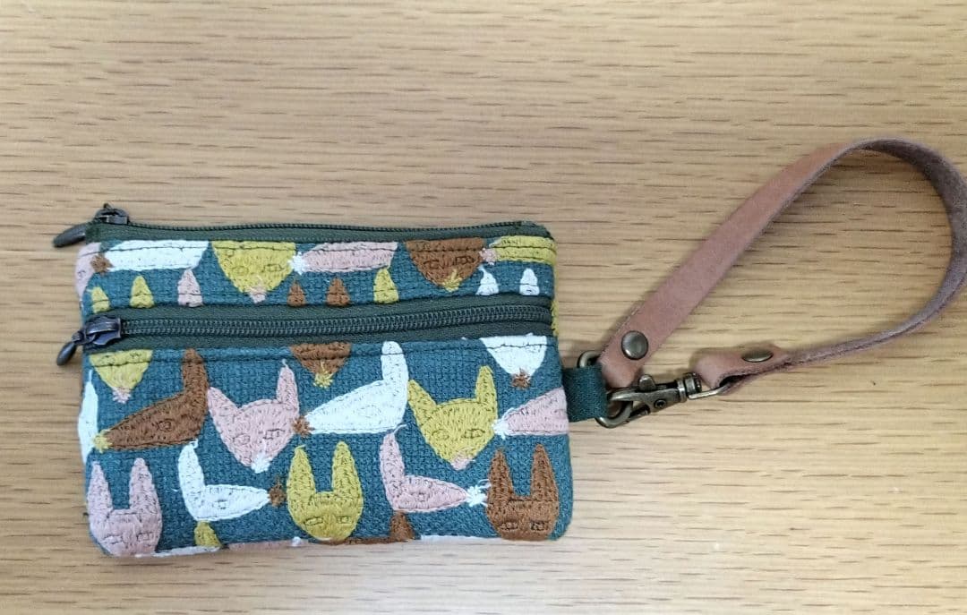 kako　ミナペルホネンハンドメイド　マチ付きハーフウォレットとキーポーチ