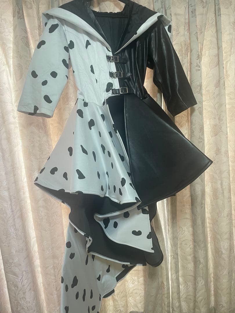 Dハロ実写版クルエラ 仮装衣装