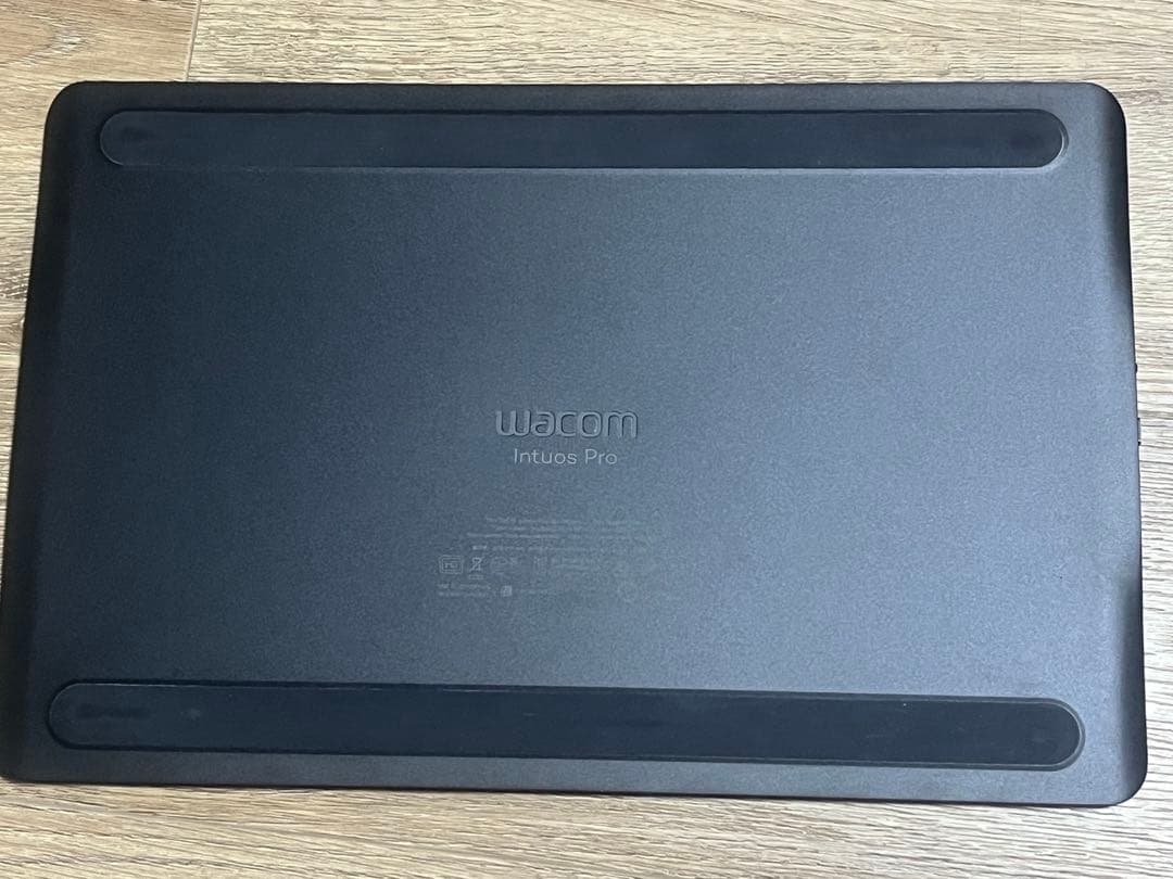Wacom Intuos Pro M PTH-660/K0 ペンタブレット
