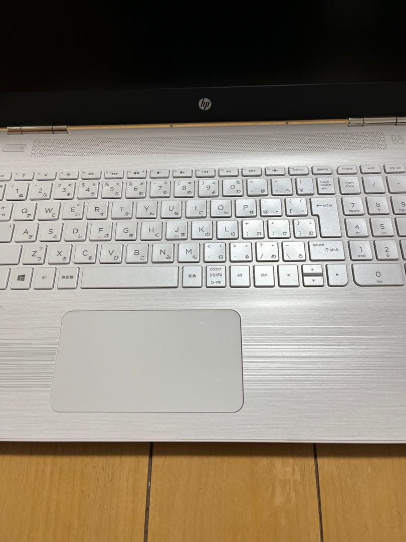 HP Pavilion ノートPC Core i5-7200U メモリ8GB