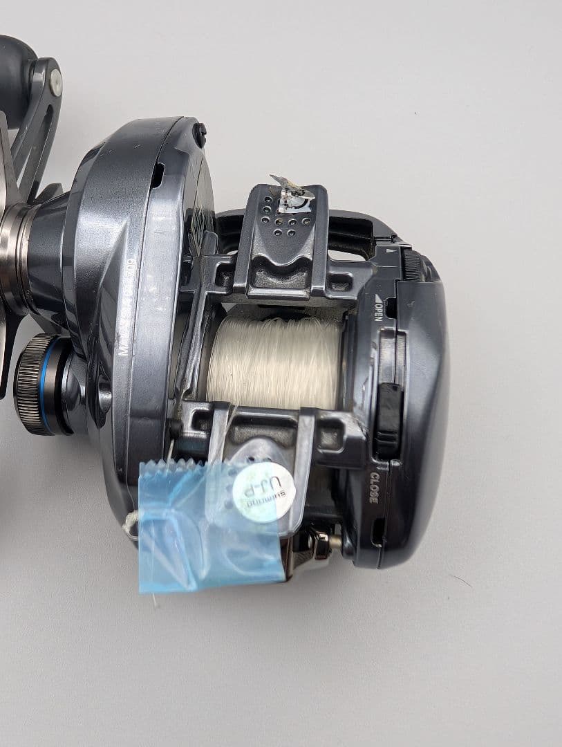 k*j様 シマノ SLX DC XT 70HG ベイトリール 動作確認済 中古