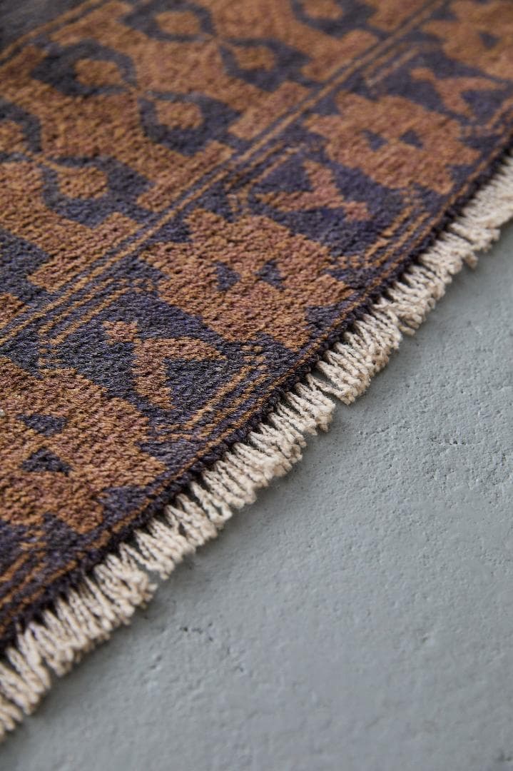 ヴィンテージラグ　トライバルラグ　バルーチ族（205×102cm）茶・濃茶・紺