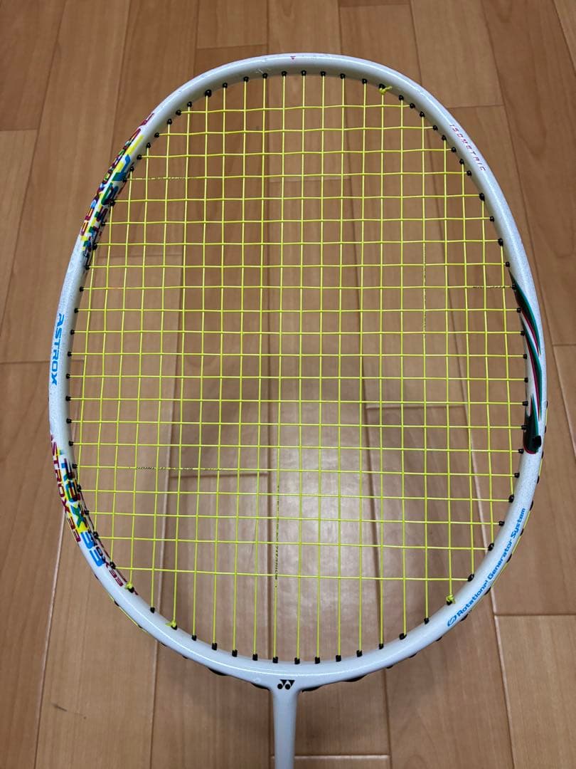 バドミントンラケット ASTROX 33（アストロクス 33） 5UG5