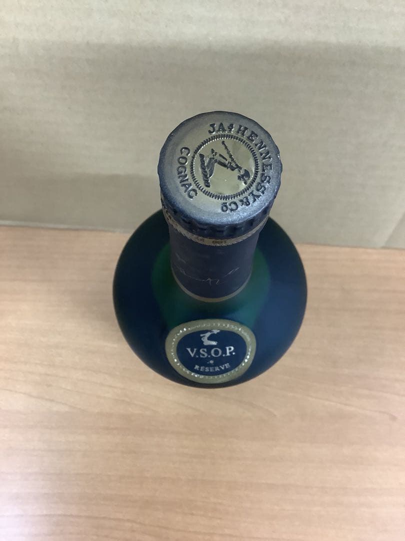 未開栓 ヘネシー V.S.O.P コニャック 特級 ブランデー 700ml
