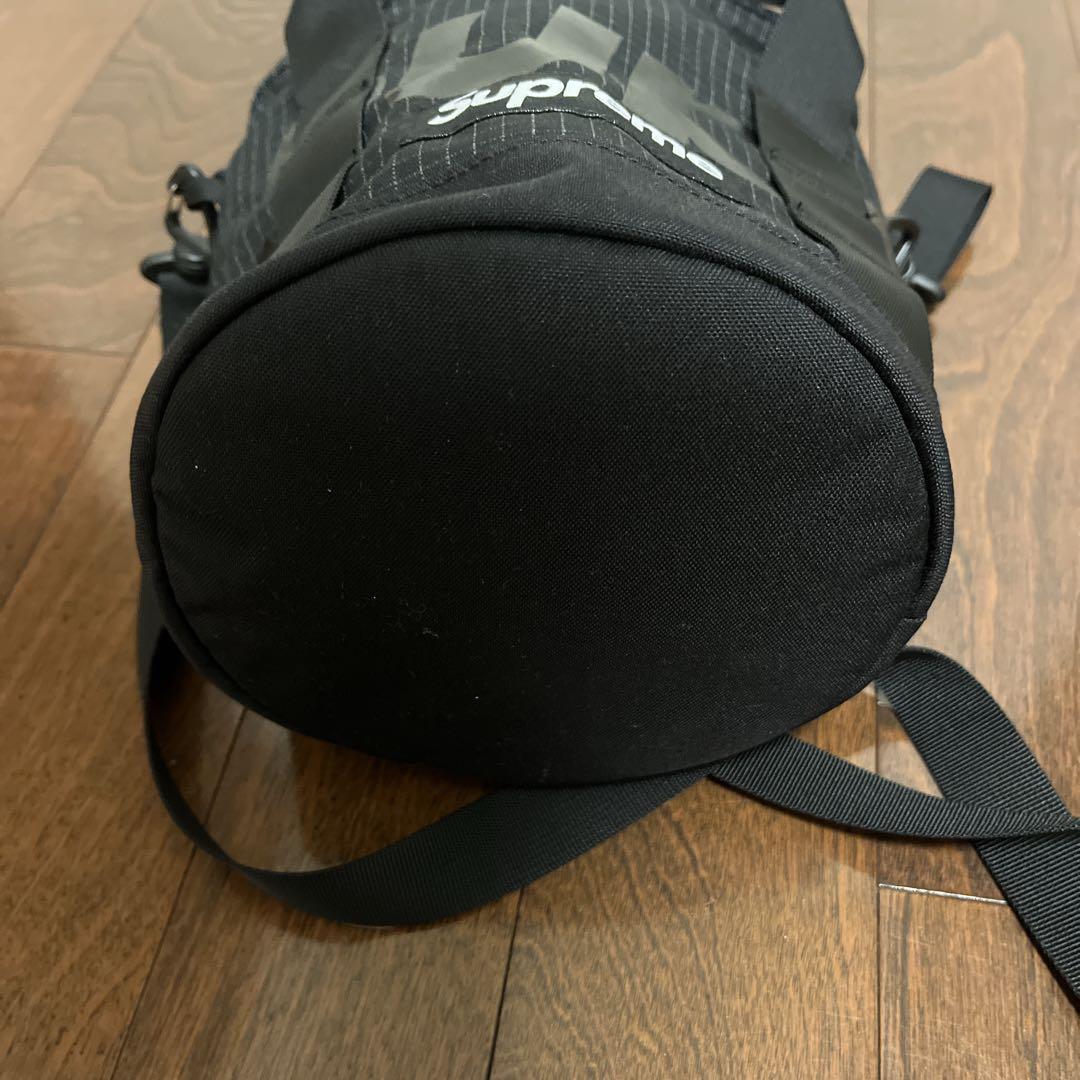 Supreme ショルダーバッグ　ドラムバッグ 黒 チェック柄