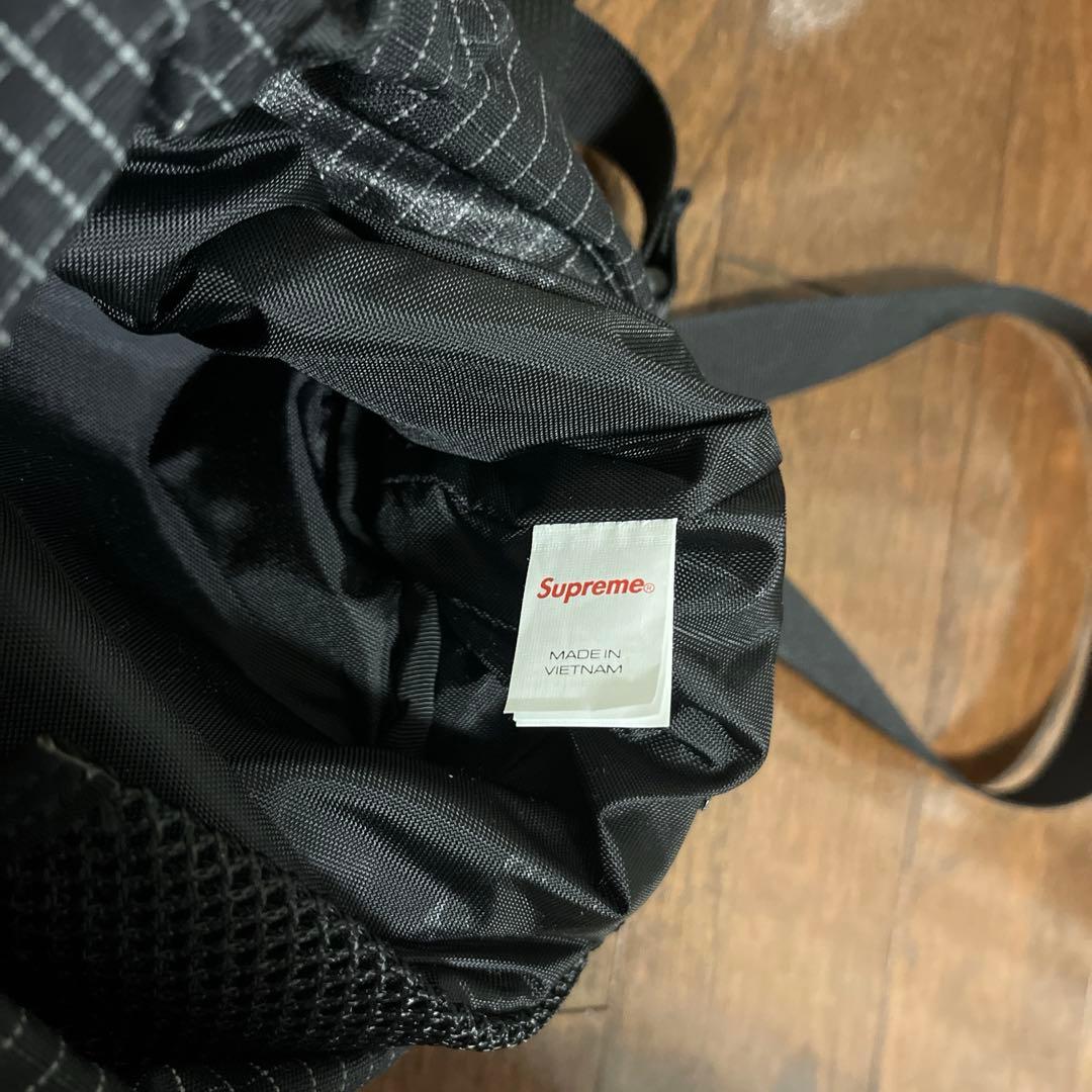 Supreme ショルダーバッグ　ドラムバッグ 黒 チェック柄