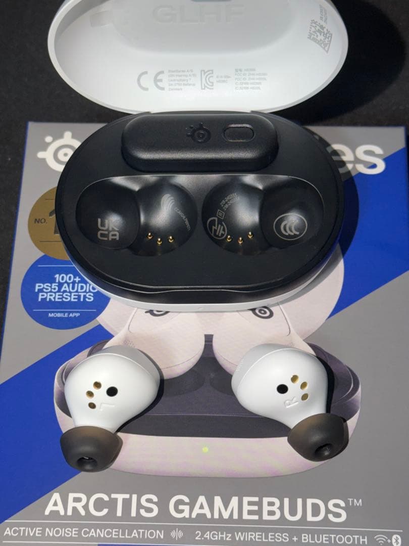 SteelSeries Arctis Gamebuds ワイヤレスイヤホン