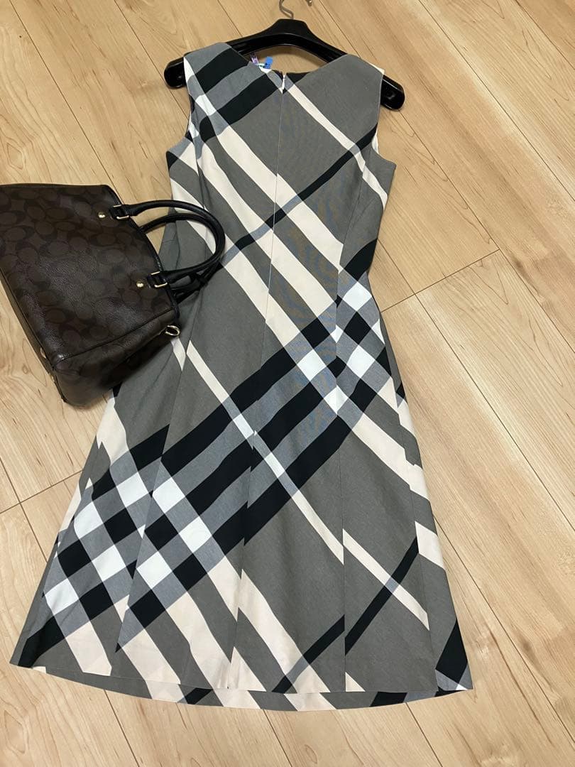 バーバリー　ロンドン　ワンピース　チェック