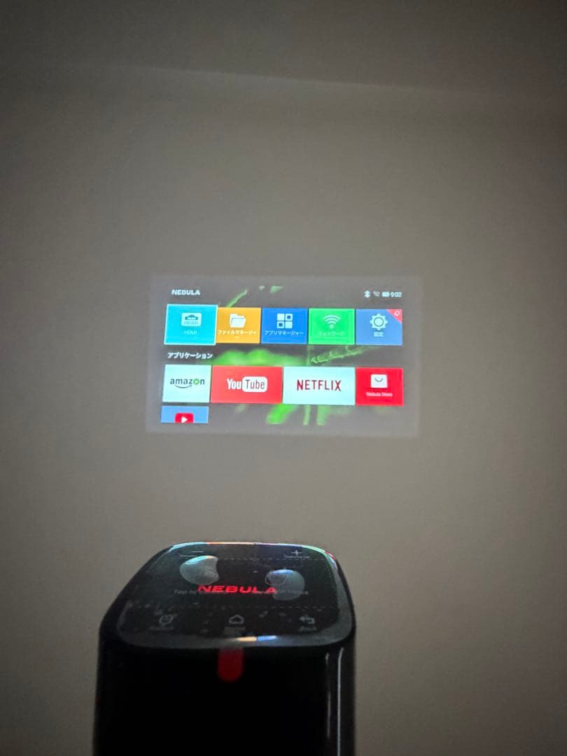 Nedula Apollo by Ankerプロジェクター 本体/純正三脚付き