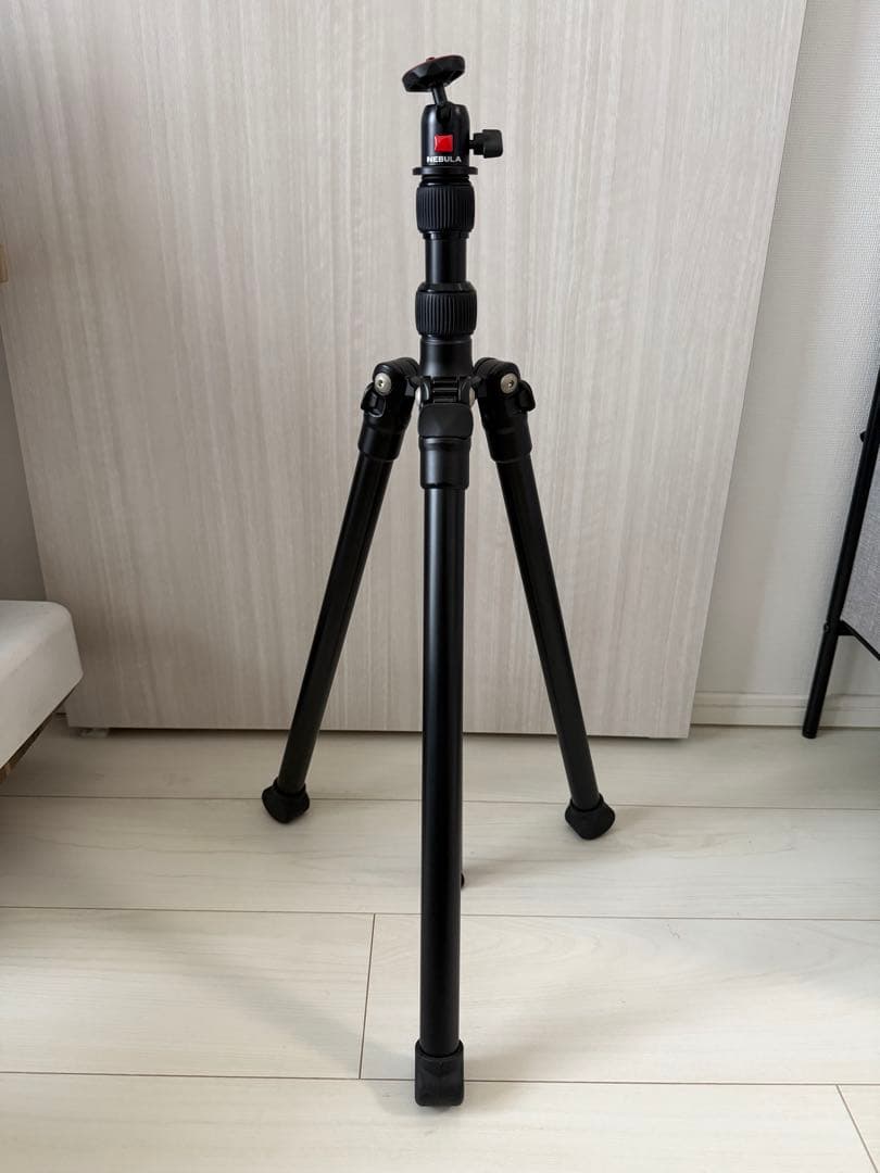 Nedula Apollo by Ankerプロジェクター 本体/純正三脚付き
