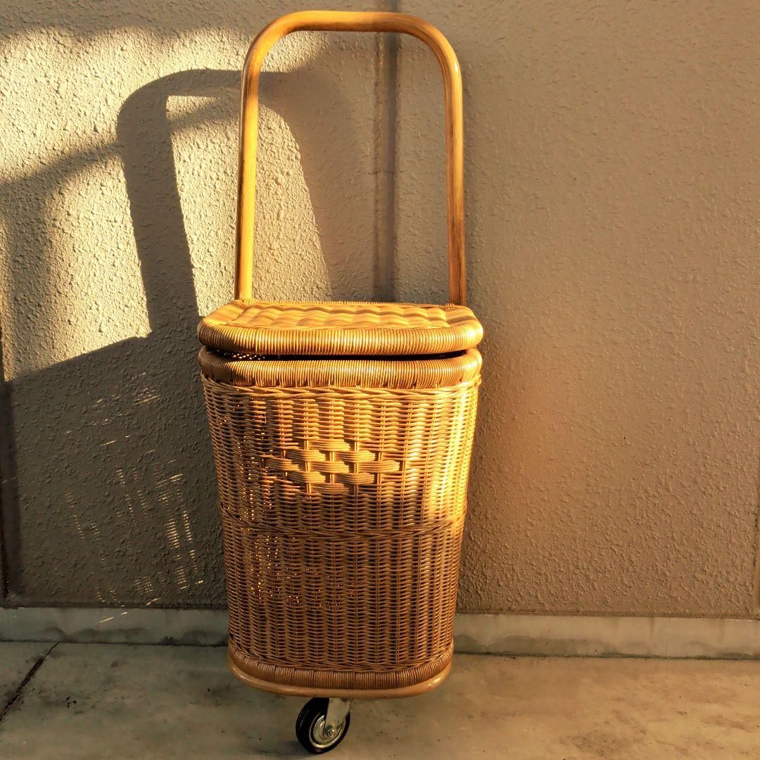 藤ラタン製キャスター付き ショッピングカート！