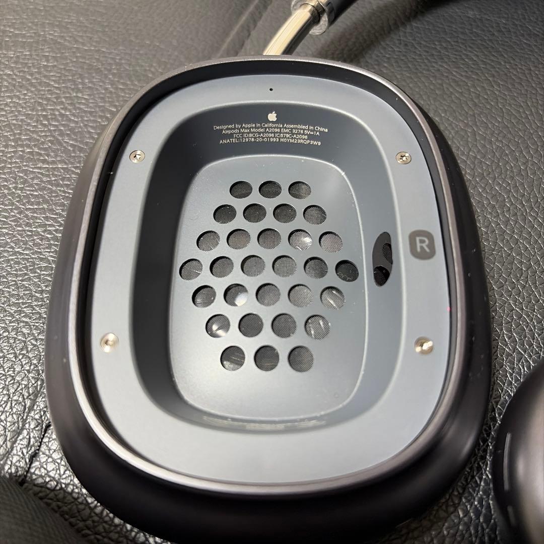 美品　AirPods Max ブラック 本体 イヤーパッド