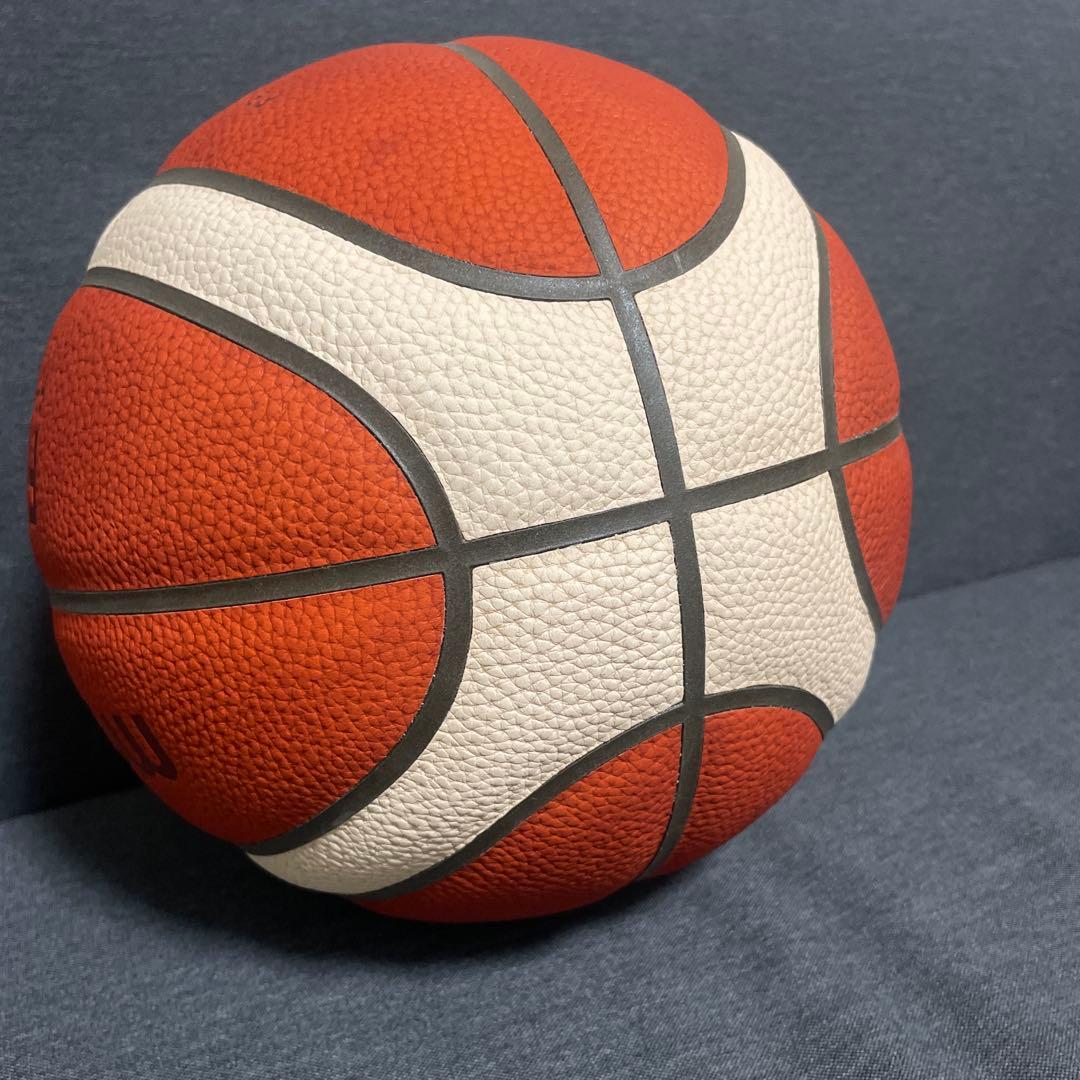 molten バスケットボール 7号 天然皮革 公式試合球 BG5000