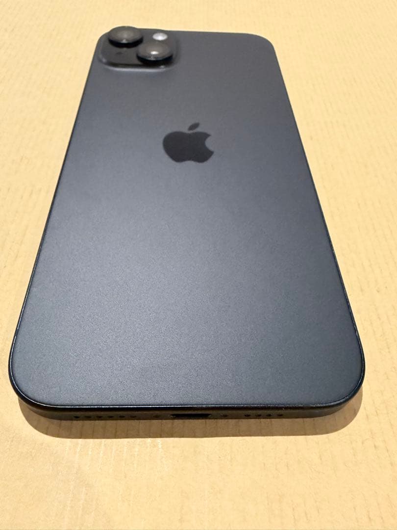 Apple iPhone 15 Plus ブラック SIMフリー
