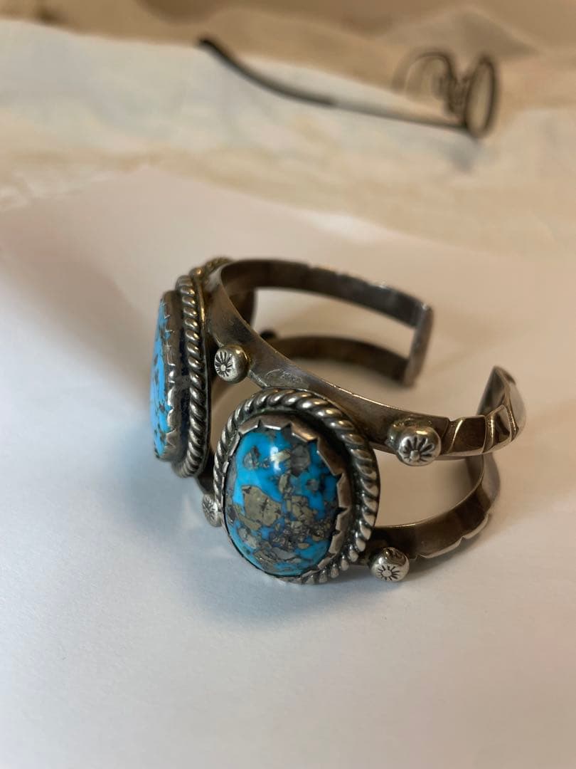 ターコイズストーン シルバーバングル