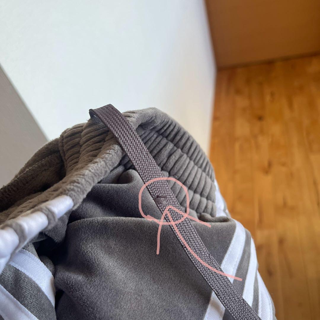 【Mサイズ】adidas originals ベルベットルーズトラックパンツ