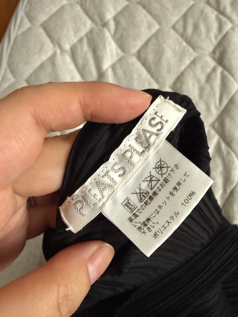 PLEATS PLEASE ブラック ハイネックTシャツ サイズ3