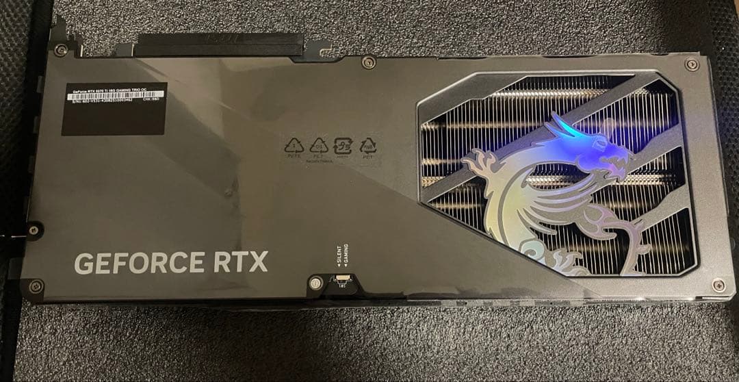 E*i様 MSI GeForce RTX 5070 Ti Gaming Trio