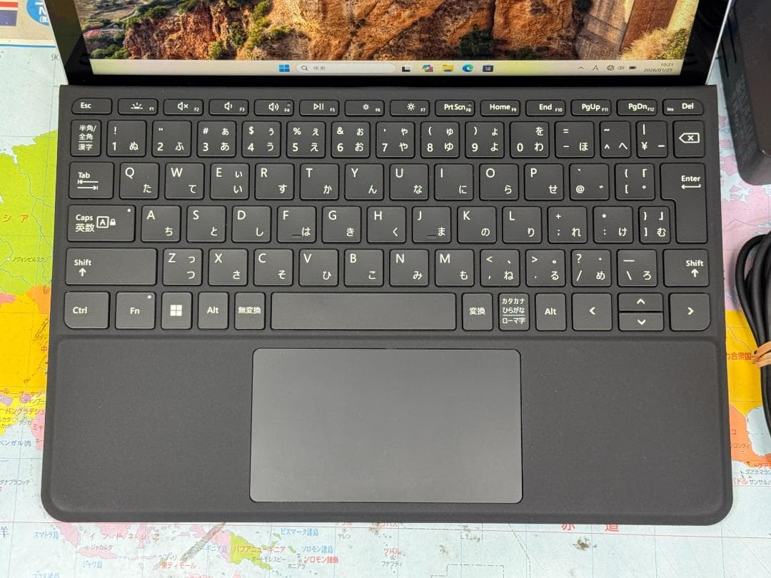 極美品 LTE Surface Go 2 10.5型 8GB キーボード