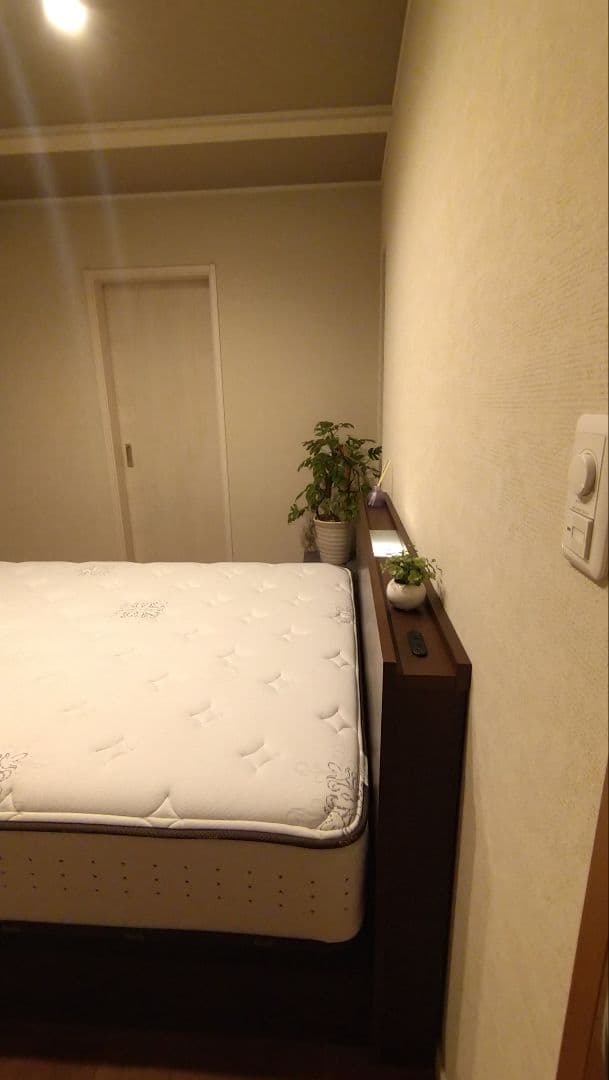 サータ　マットレス＆上位ベッドフレーム付Serta