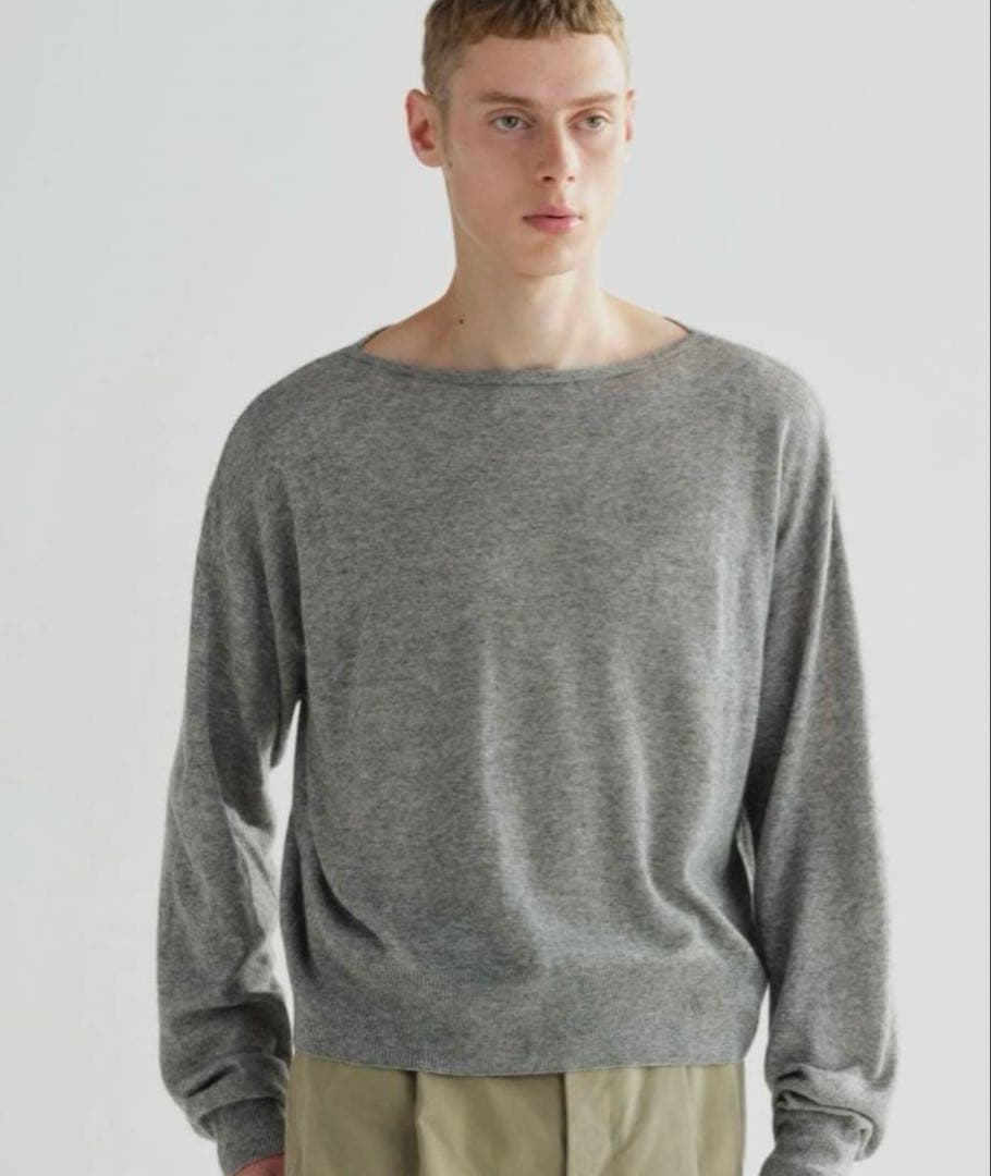 トップス SUPER FINE CASHMERE SILK KNIT BOAT NECK