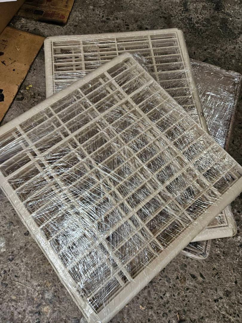 プラスチック　3段ケージ