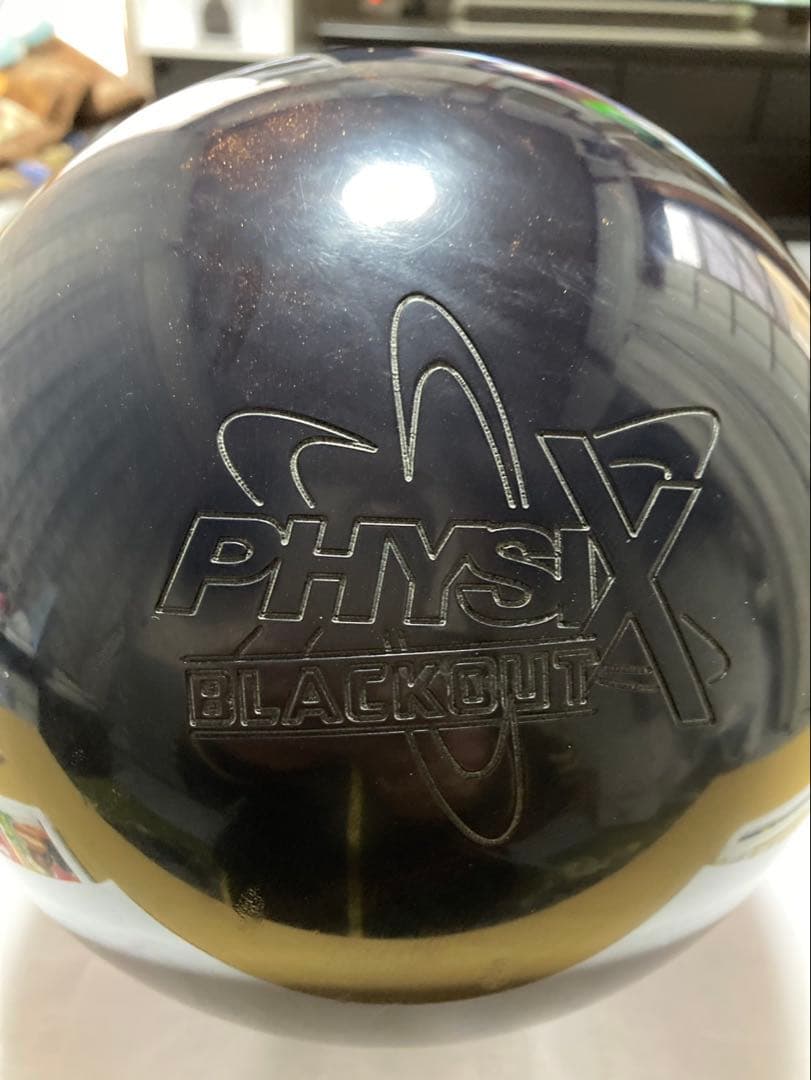 PHYSIX BLACKOUT ボウリングボール14ポンド3オンス